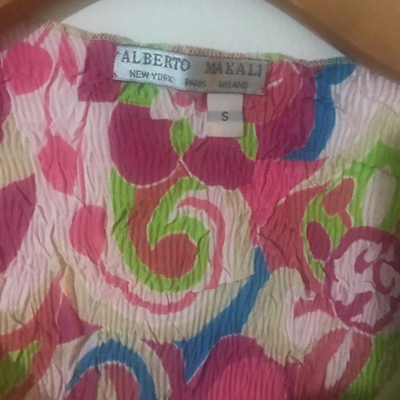 Top - Picture 3 of 3